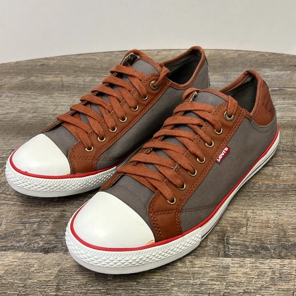 Levi’s Men’s Stan Buck Sneakers